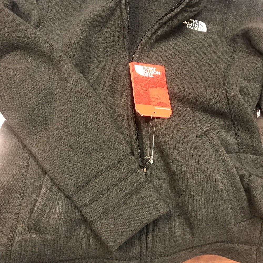 ❌❌SOLD❌❌NWT North Face Ladies fleece jacket. Med - Picture 6 of 7